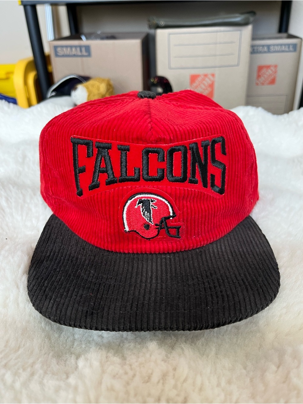 Vintage New Era Falcons Red and Black Corduroy Snapback Hat - Flaws